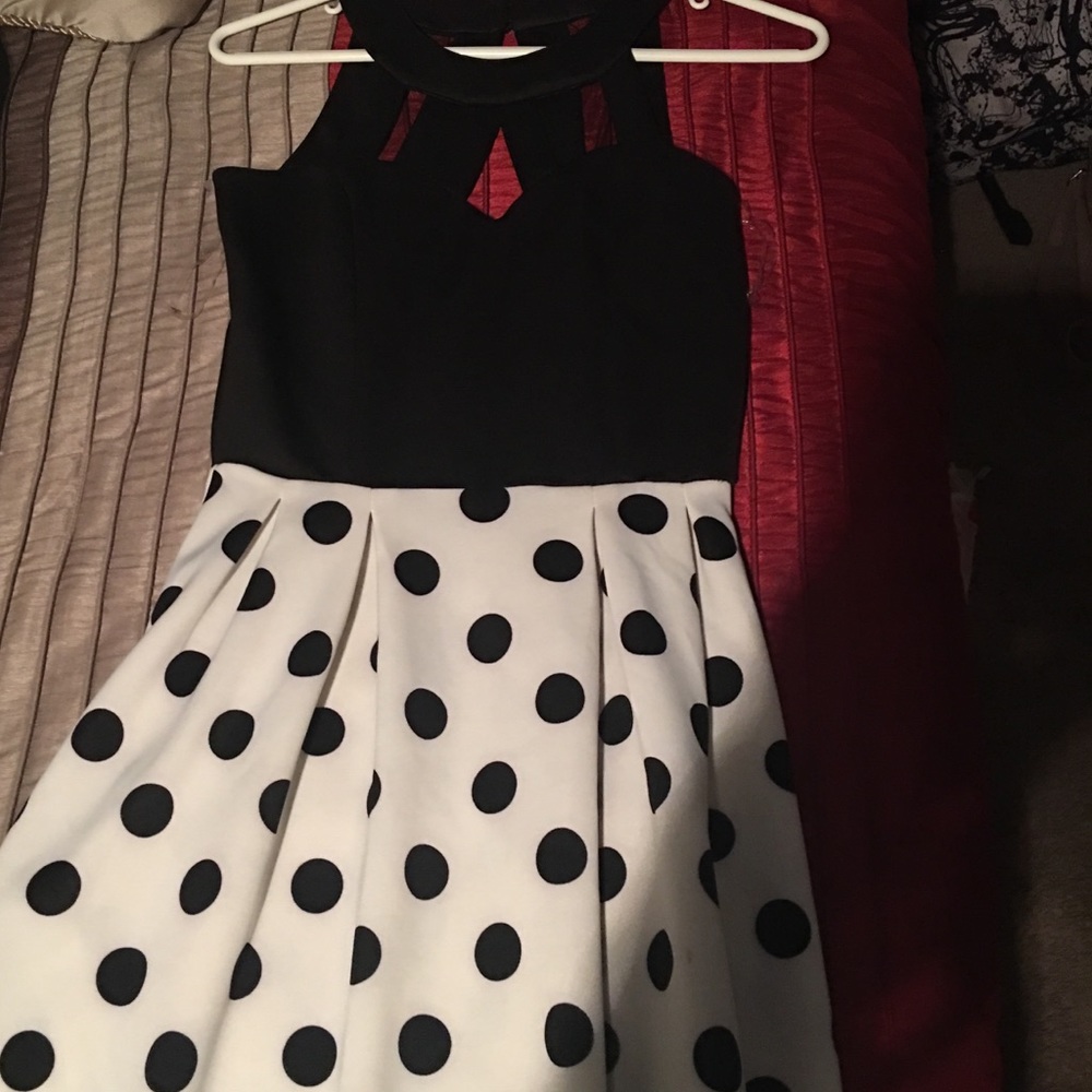 Girls dress